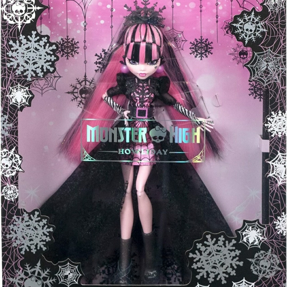 Monster High 2022 Howliday Draculaura  doll